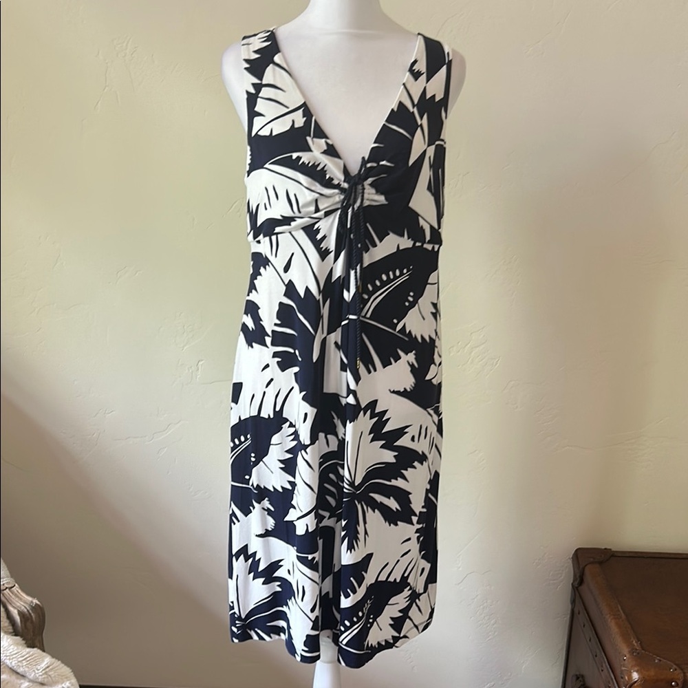 Tommy Bahama Navy and White Sleeveless Dress. NWT.  Medium